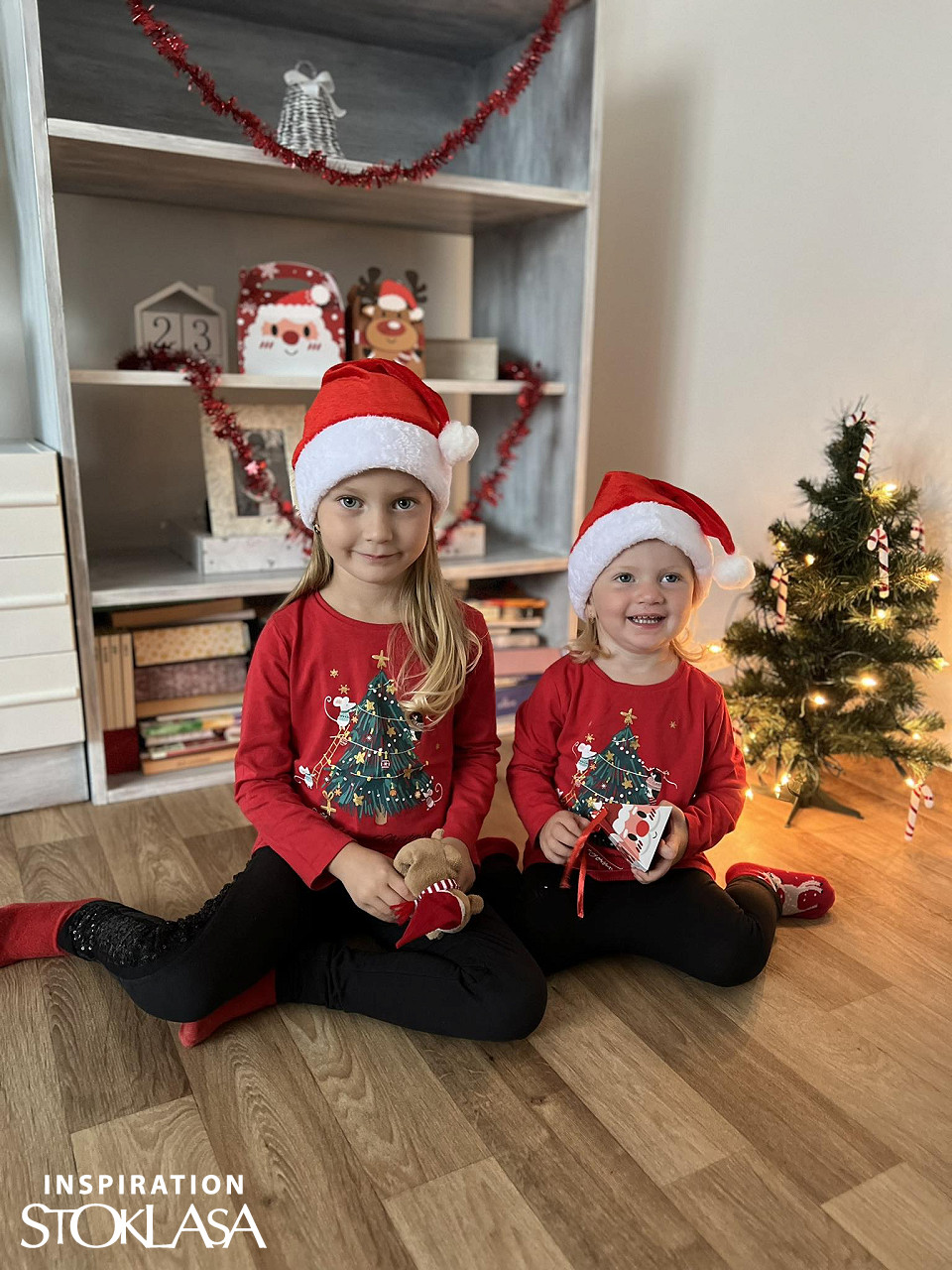 Cappello Di Babbo Natale In Velluto Per Bambini, Rosso Con Bordura Bianca, Taglia Unica, Morbido