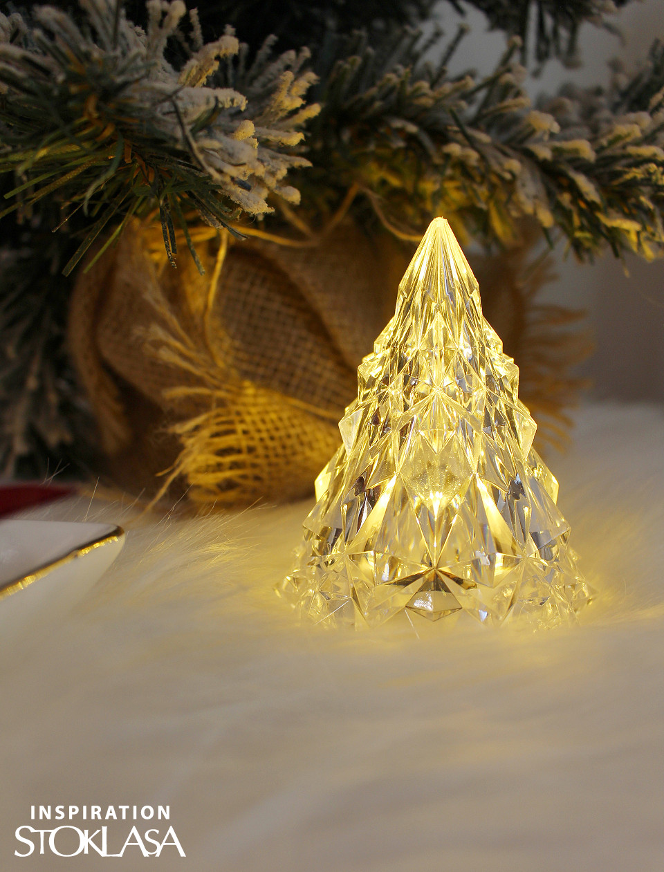 Lot De 2 Sapins De Noël En Bois Lumineux LED - Décorations De Bureau Ou Vitrine - Alimentation Piles - Ambiance Chaleureuse (27cm Et 17cm)