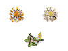 Broche de flores con abeja, mariposas