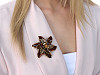 Broche avec fleur en strass