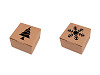 Weihnachtspapierbox mit Baum-, Schneeflocke-, Glöckchen-Fenster