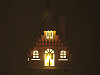 Maisonnette décorative lumineuse en bois, à suspendre