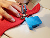Magnetic seam guide for sewing machines