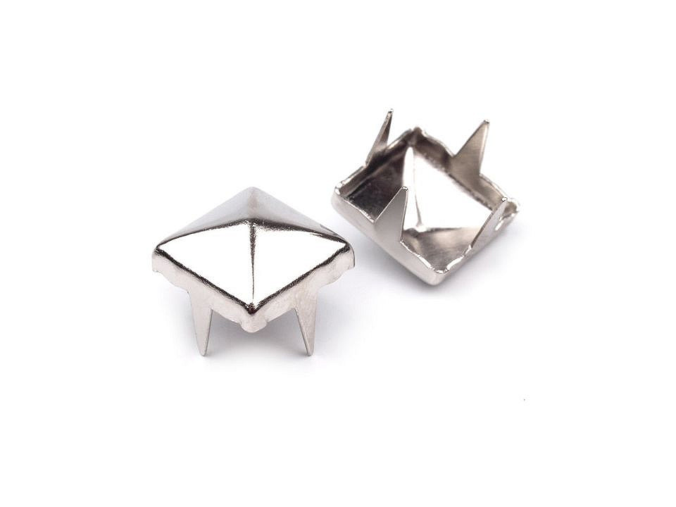 Cvočky na oblečenie z nerezovej ocele 7x7 mm pyramída