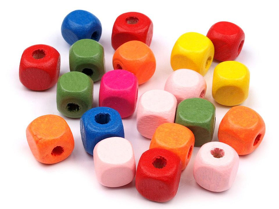 Drevené korálky kocka 10x10 mm 2. akosť