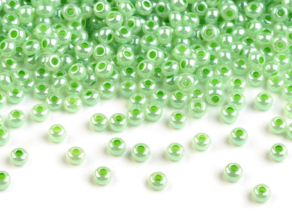 Rokajl Preciosa perleť 10/0 - 2,3 mm, velké, 38080 modrá námořnická