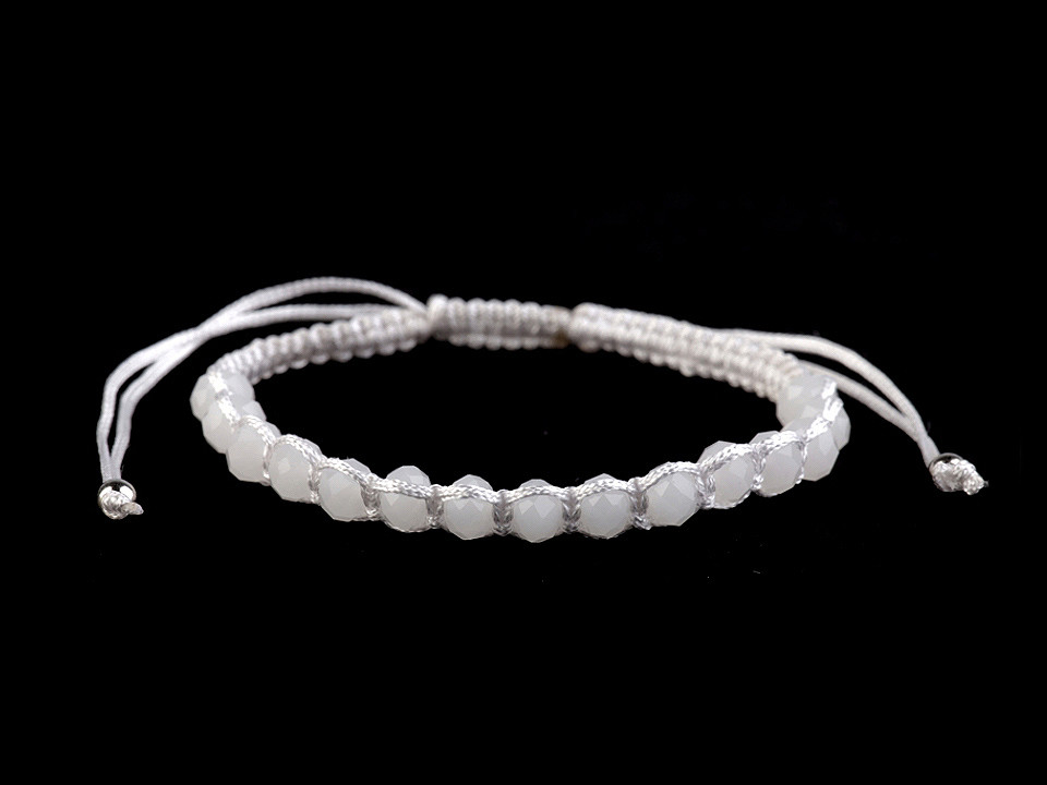 Náramok shamballa s brúsenými korálikmi