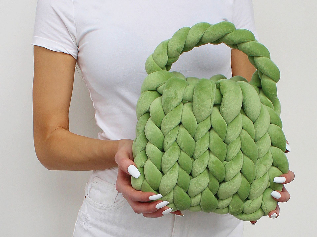 Příze Marshmallow silná Velvet Ø20 mm 500 g, střední, 14 béžová velbloudí