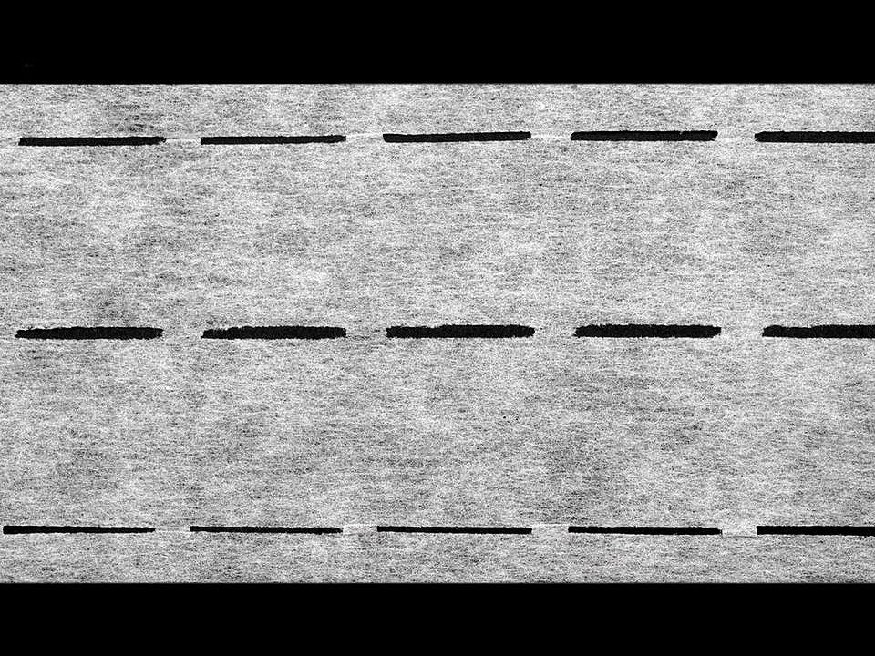 Zažehlovacia perforácia 10-35-35-10