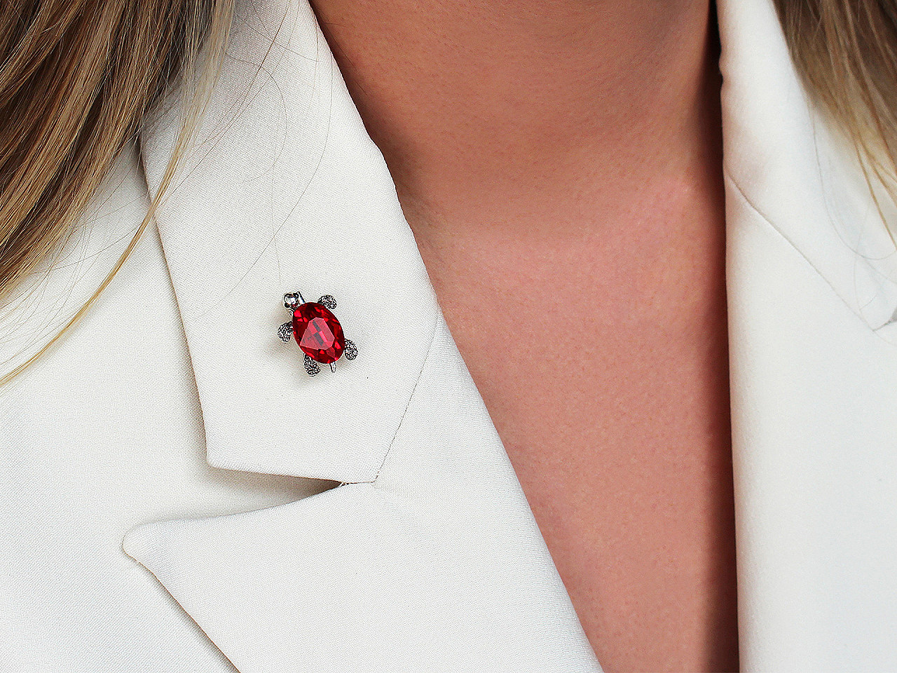 Brož s broušenými kamínky želva mini, malé, 1 crystal