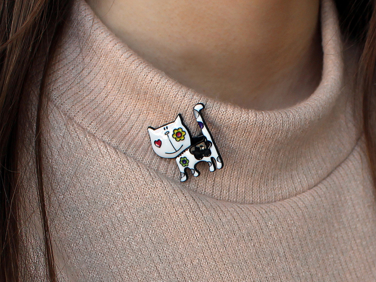 Kovová brož kočka, malé, 1 růžová nejsv.