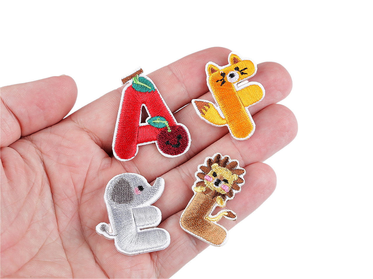 Nažehlovačka písmena, malé, S zelená sv.