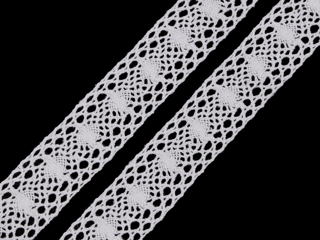 Krajka / vsadka paličkovaná šíře 30 mm, střední, 3 bordó