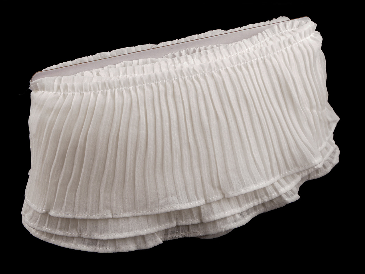 Plisovaný volánek šíře 10 cm, střední, 2 černá