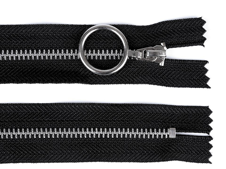 Kovový zips No 4 dĺžka 20 cm so striebornými zúbkami