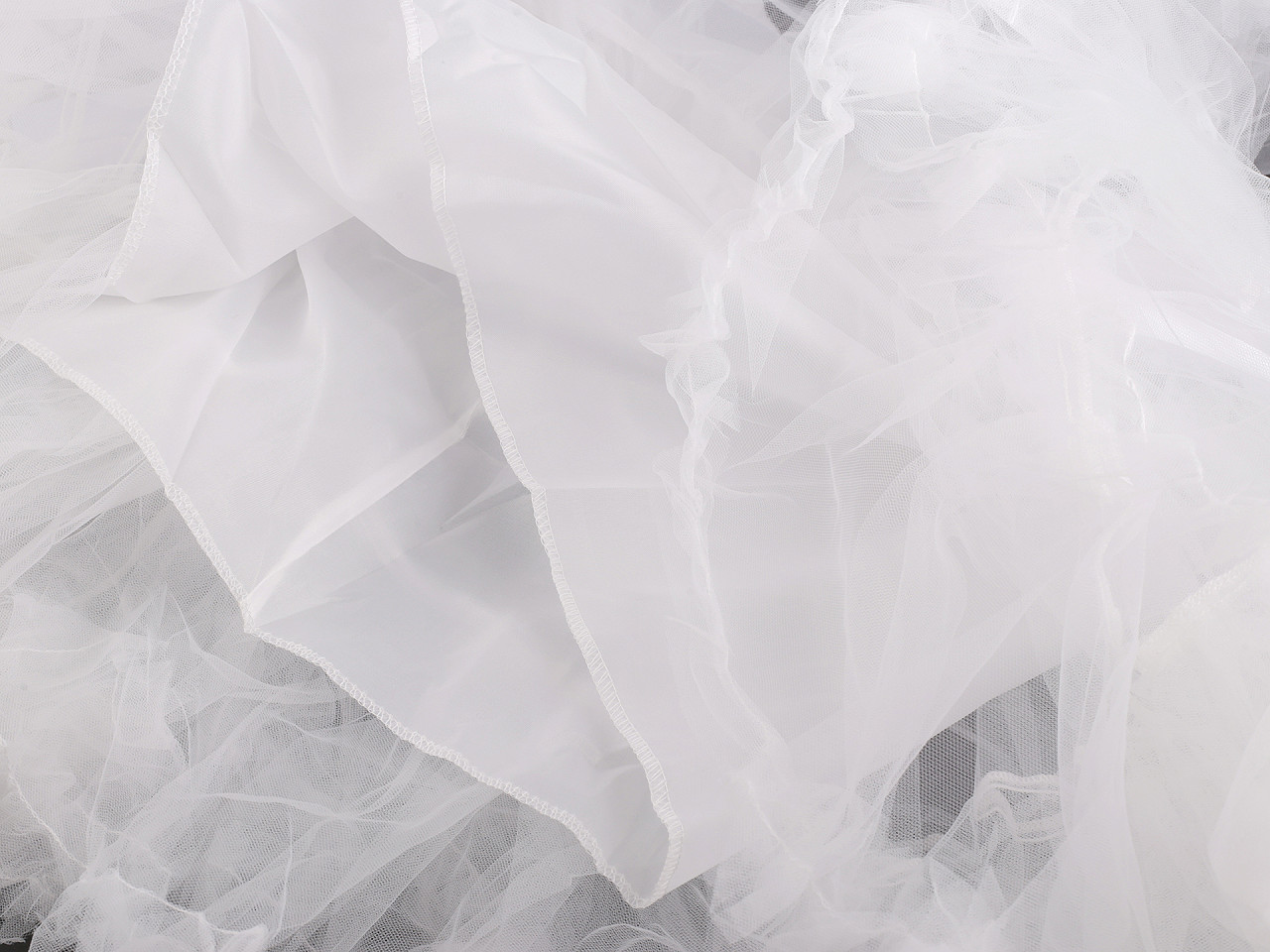 Spodnička s volánkem pod šaty / sukně, střední, 3 černá