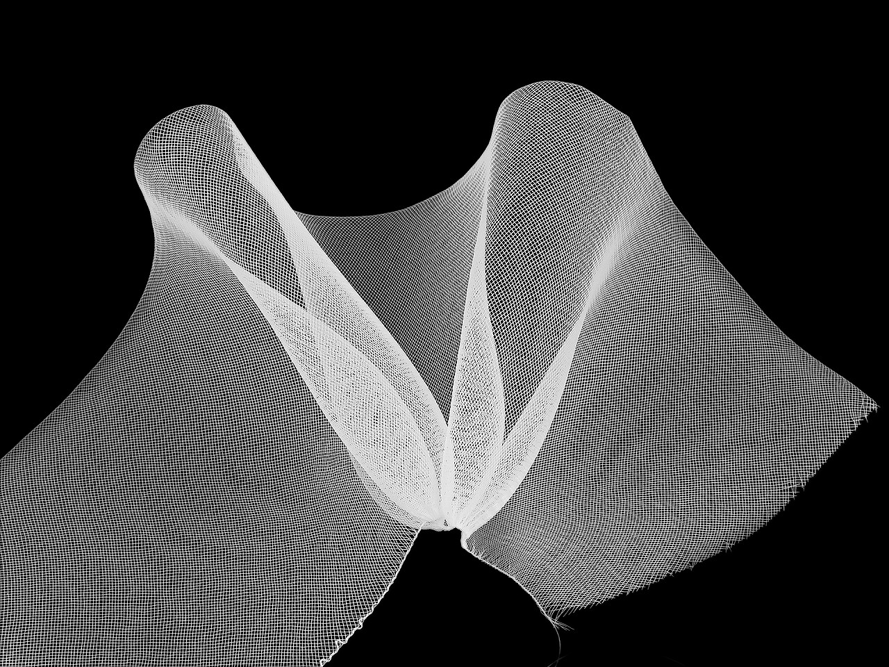 Modistická krinolína na vyztužení šatů a výrobu fascinátorů šíře 16 cm, střední, 1 (CC01) bílá