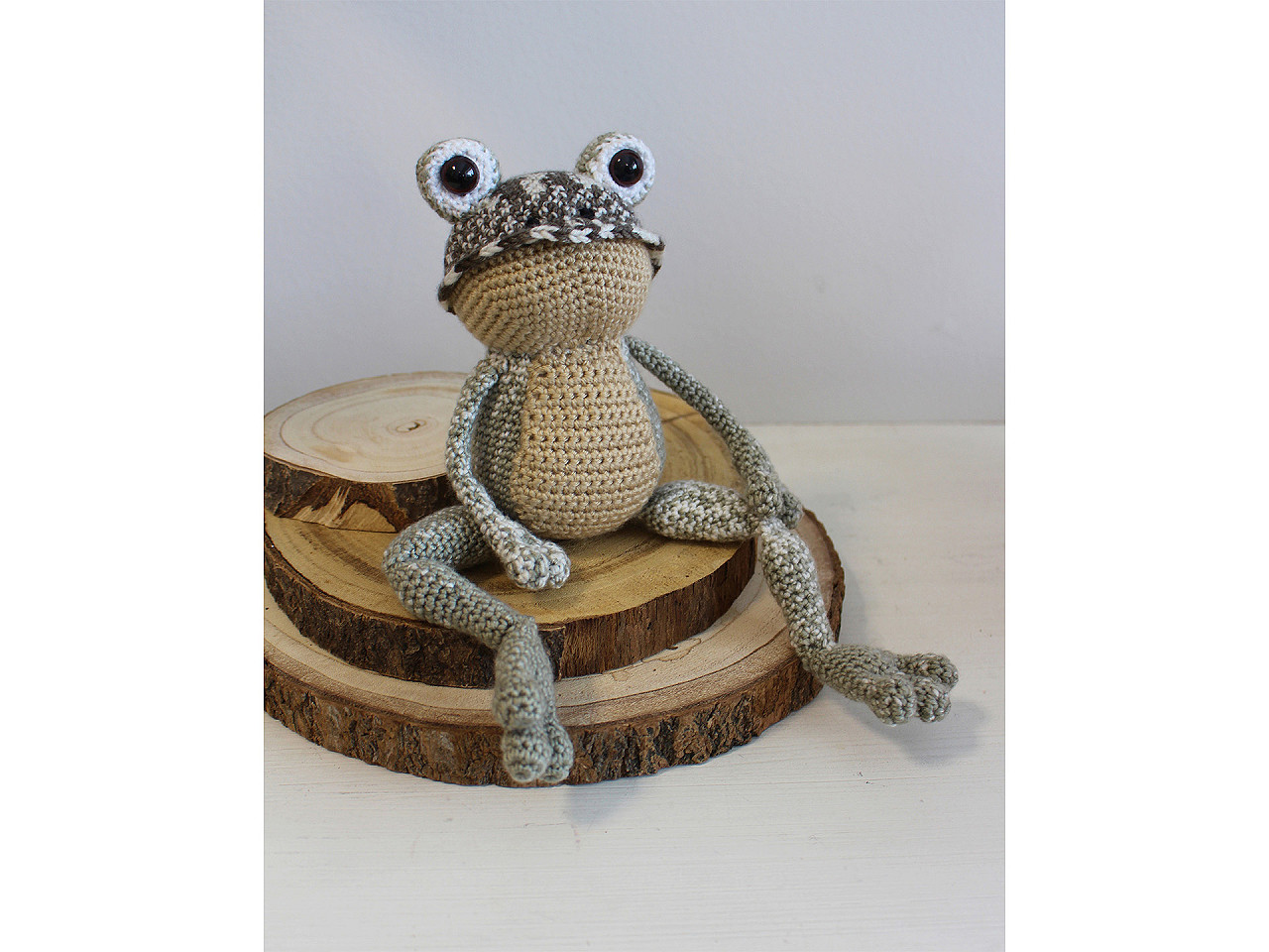 Oči s pojistkou Ø14 mm, střední, 5 bílá