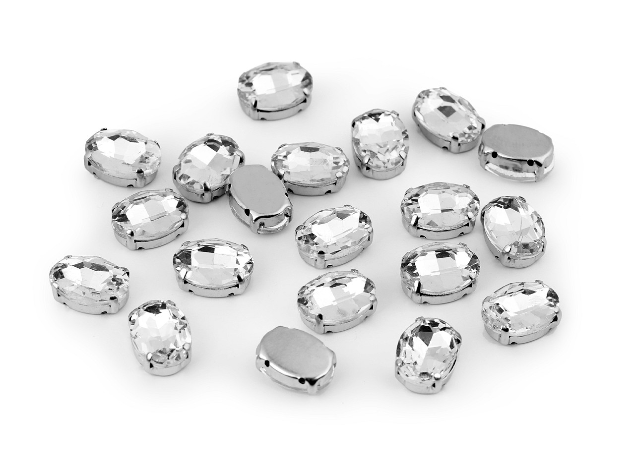 Našívacie kamienky v puzdre / kotlíku oválne 10x14 mm