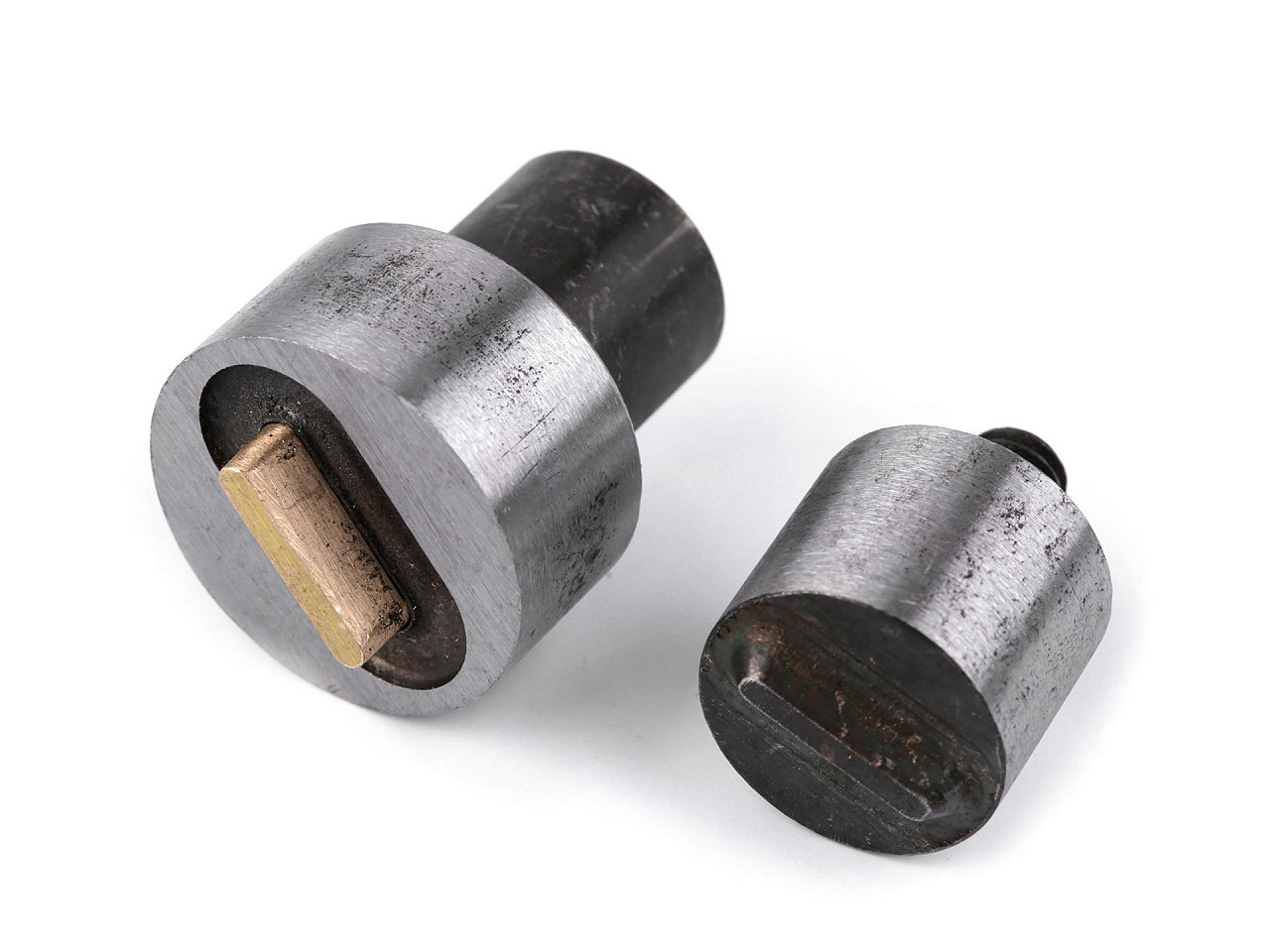 Piston na nitovanie oválnych priechodiek 4x16 mm, 5x18 mm