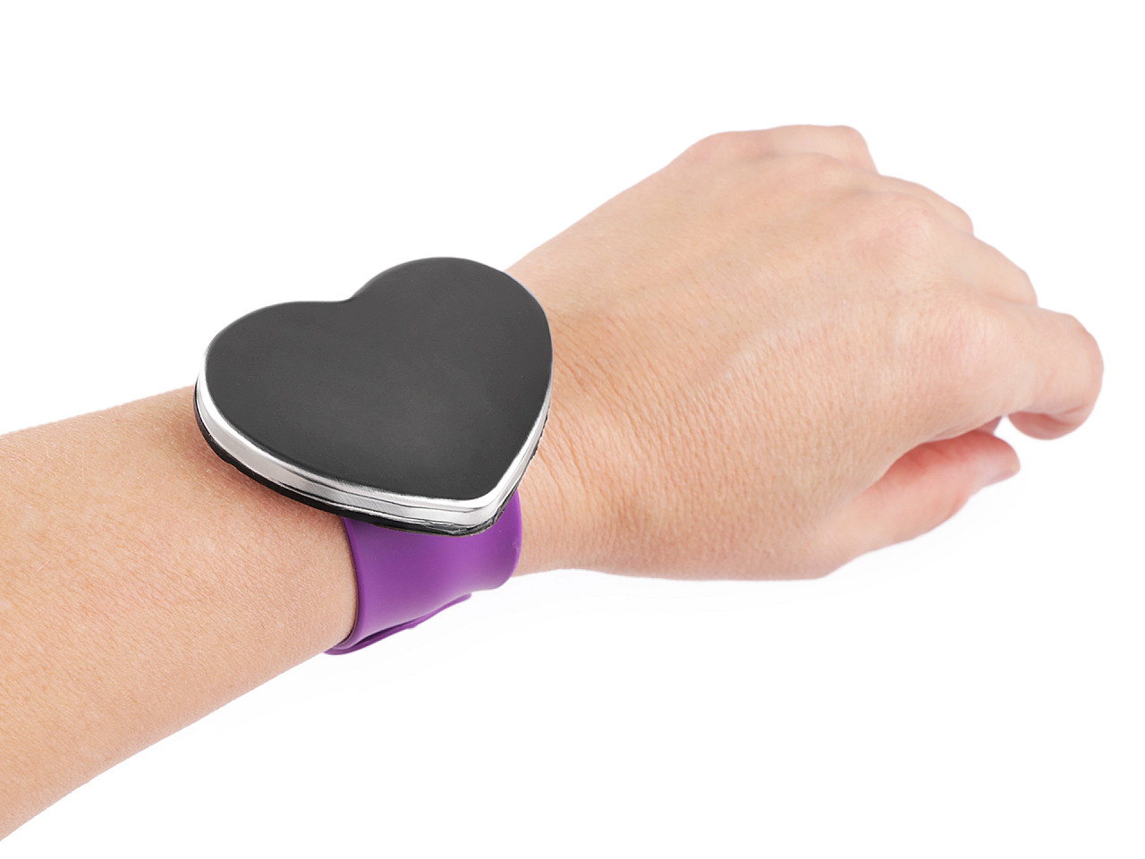 Magnetický jehelníček na ruku samonavíjecí - srdce, obdélník, střední, 4 zelená sv. srdce