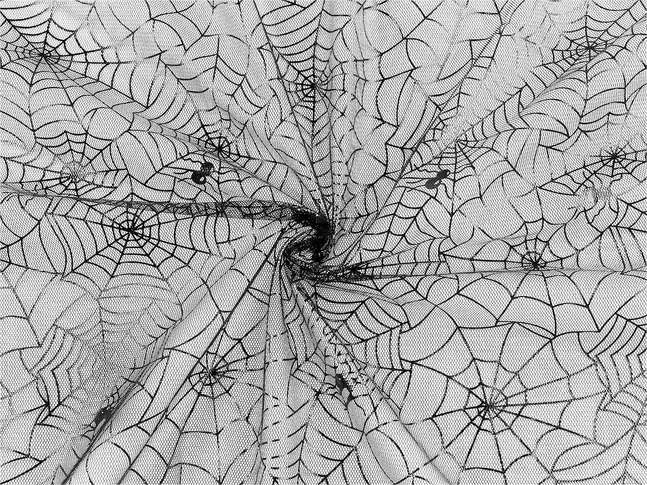 Tyl pavučina, střední, černá