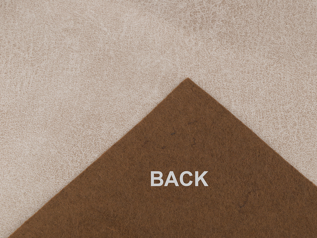 Umělá kůže Sahara s filcovým zpevněním, střední, 1 (2) béžová světlá