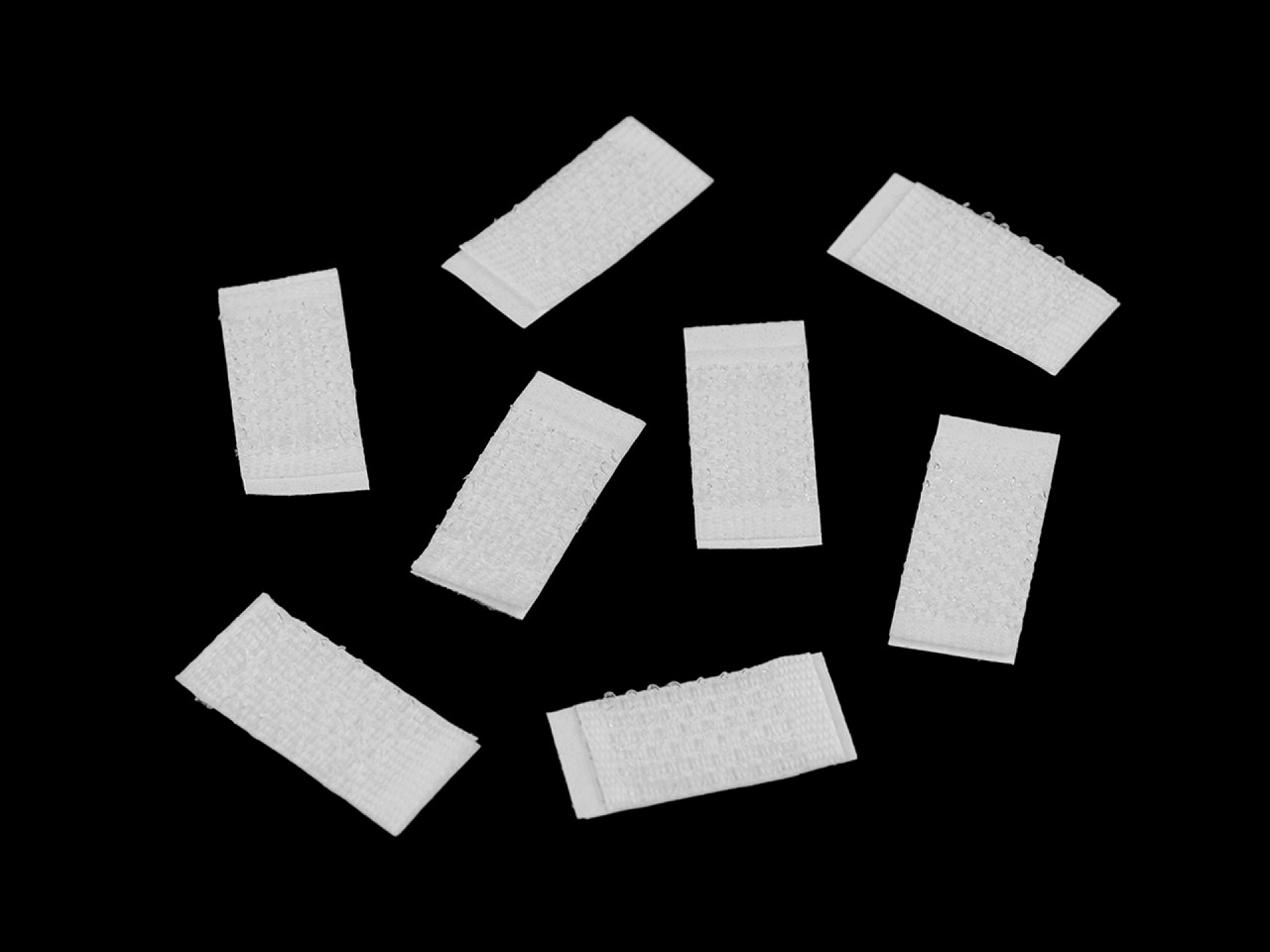 Suchý zips samolepiaci obdĺžniky sypané 10x20 mm