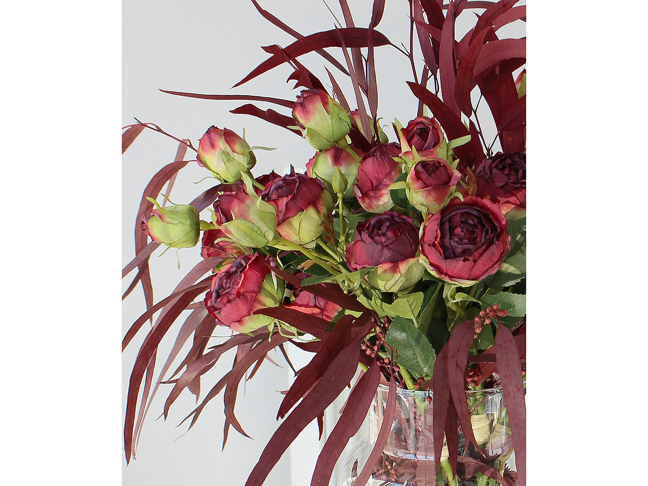 Umělá růže svazek, střední, 4 pudrová