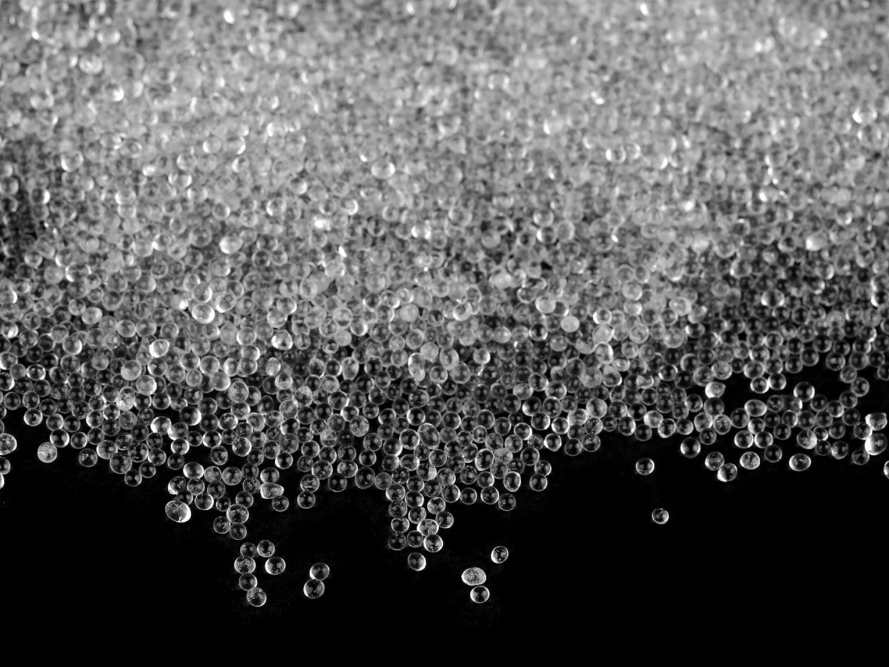 Sklenená výplň do hračiek a dekorácií 250 g