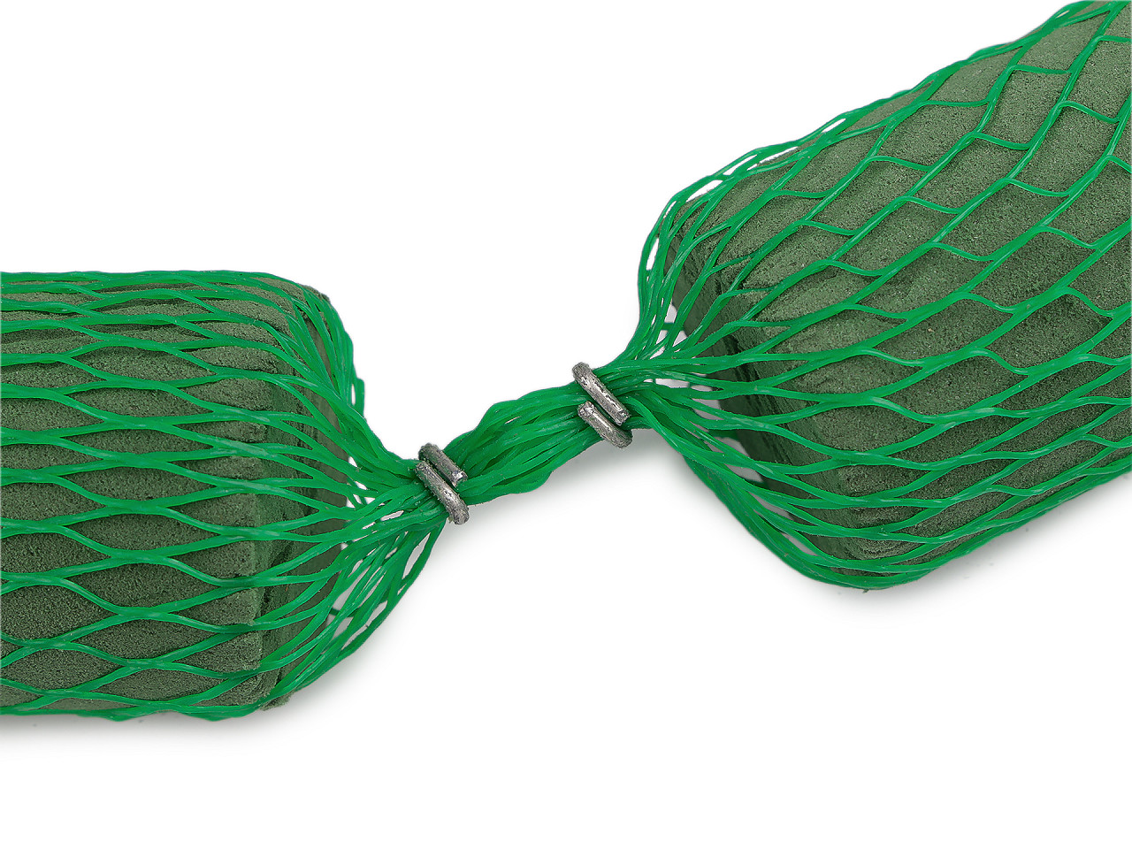 Girlanda z aranžovacej hmoty na živé kvety