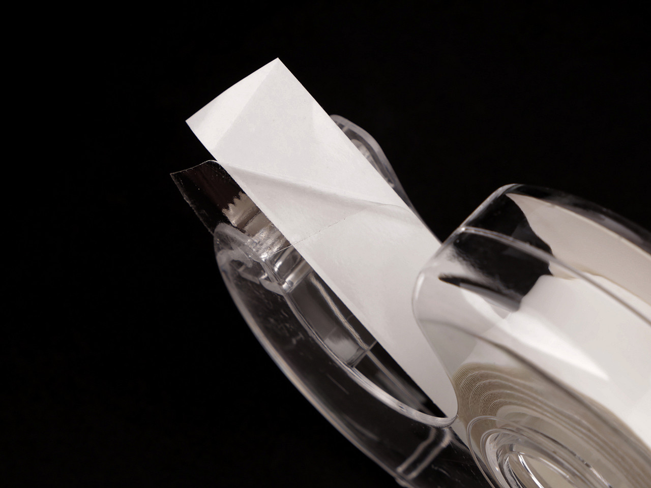 Oboustranná lepicí páska pro dekolt šíře 16 mm, střední, transparent