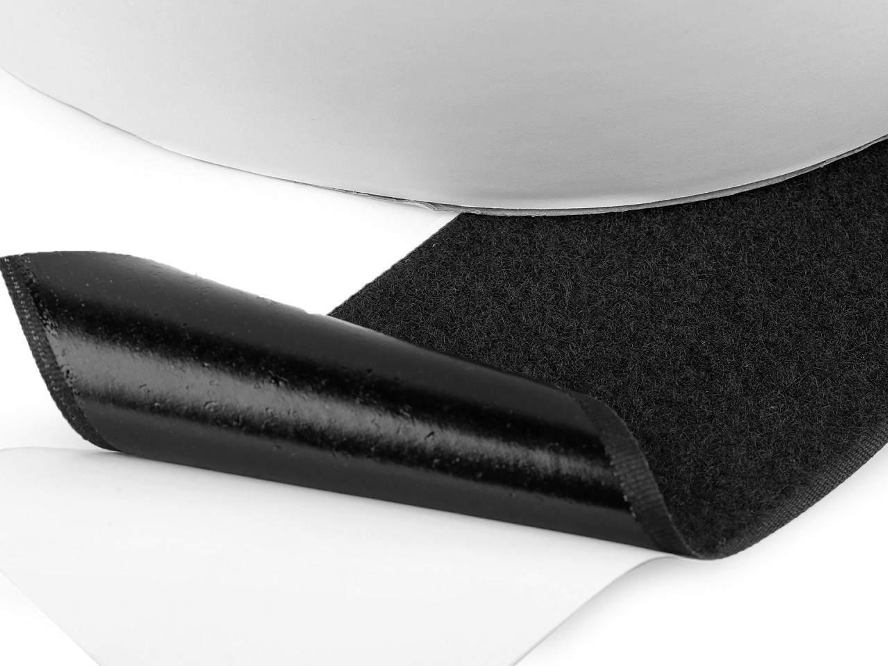 Suchý zip plyš samolepicí šíře 80 mm, střední, černá