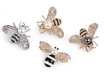 Brosa albina cu pietre si perla 