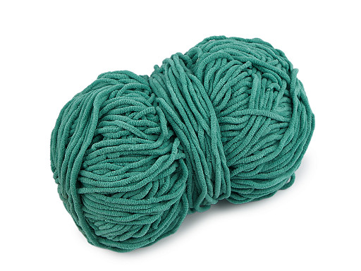  Fire de tricotat plușate vrac Emily 100 g