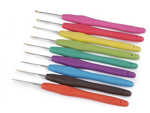 Set of Crochet Hooks with Silicone Handle