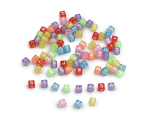 Perles cubiques en plastique avec lettres, 6 mm