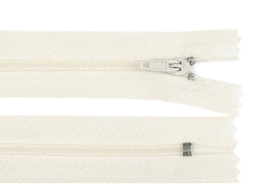 Nylon Zipper, No 3, length 40 cm pinlock