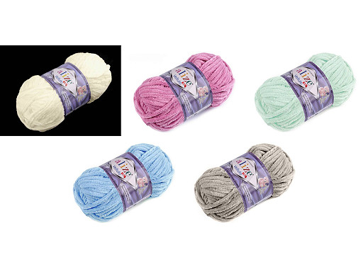 Knitted chenille yarn Alize Velluto 100 g