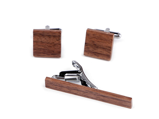 D�ev�n� man�etov� knofl�ky a kravatov� spona v d�rkov� krabi�ce