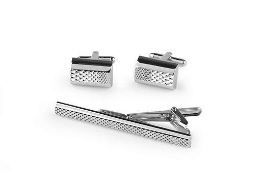 Man�etov� knofl�ky a kravatov� spona v d�rkov� krabi�ce