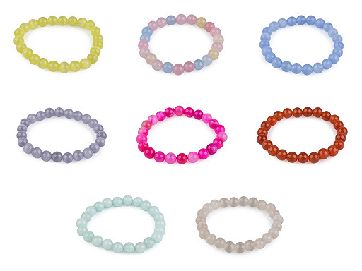 Bracelet made of mineral, synthetic and glass beads