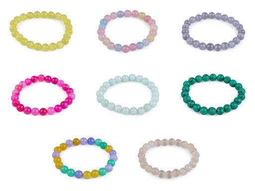 Bracelet made of mineral, synthetic and glass beads