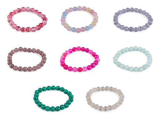 Bracelet made of mineral, synthetic and glass beads