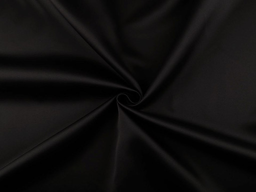 Závěsová látka blackout