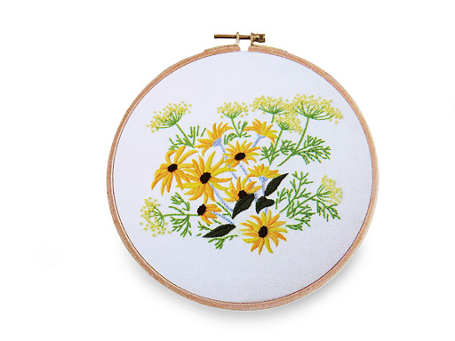 D�rkov� sada na vy��v�n� s p�edti�t�n�m motivem