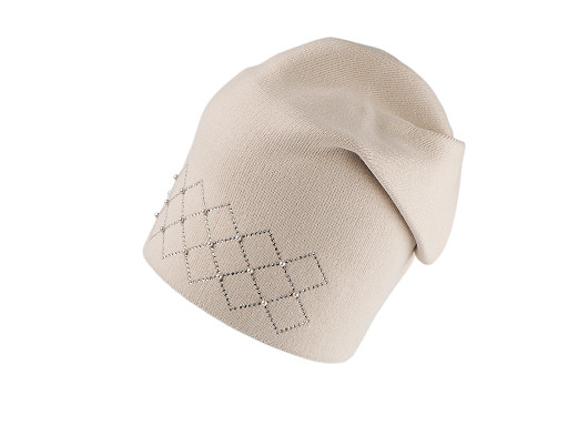 Dámska / dievčenská zimná čiapka s kamienkami a perlami Lamblook