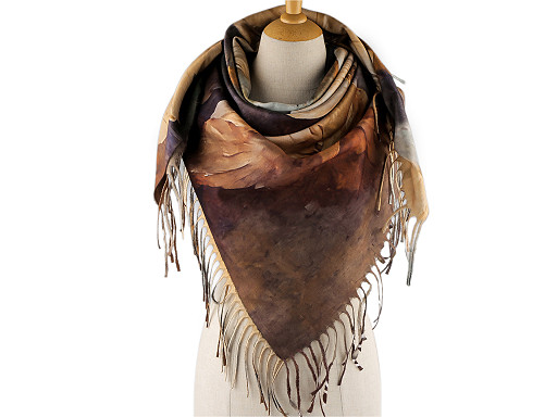 Šátek s třásněmi květy 105x105 cm