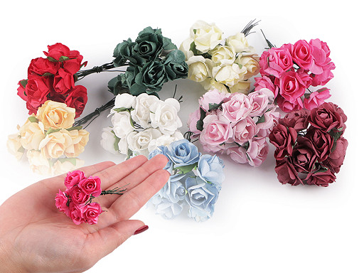 Roses artificielles pour boutonnière 