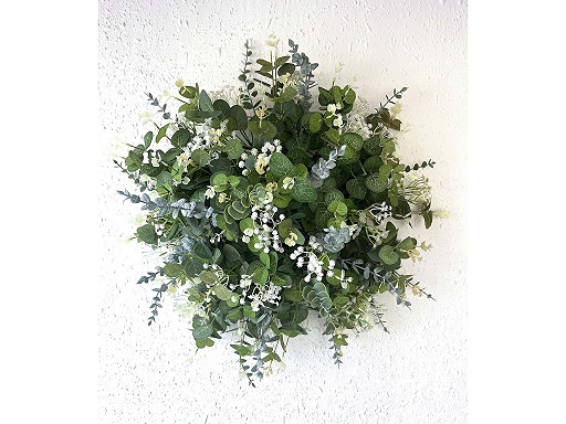 Um�l� nev�stin z�voj